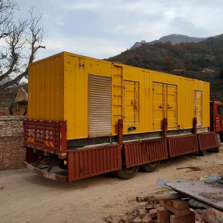 新安200kW 发电机组在带电阻性负载时，输出功率会受到哪些因素的影响？